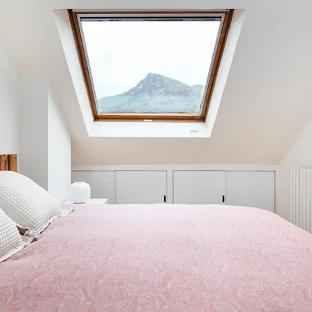 Precioso Atico Con Vistas L Wifi L P L Trastero Lägenhet Sallent de Gállego