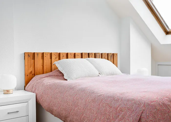 Lägenhet Precioso Atico Con Vistas L Wifi L P L Trastero *